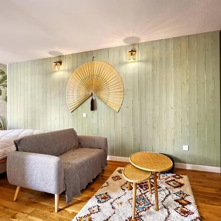 : T2 Renove A 50m De La Avec Parking - Fr-1-433-127 Apartment *